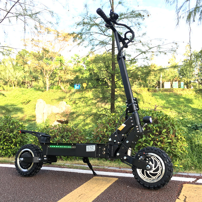 Powerful Electric Scooter 60 V 5600 W 11 inch Off Road Big Wheel fast charge Foldable